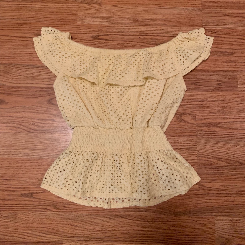 Vintage Eyelet Lace Ruffle Top